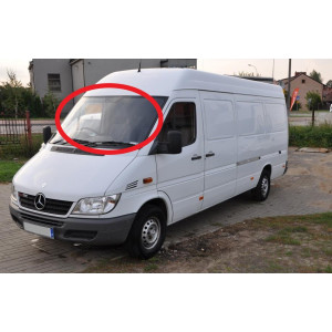 Mercedes Sprinter высокая кабина(стекло лобовое)