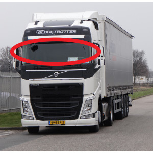 Volvo FH new(стекло лобовое)