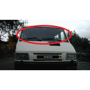 Fiat (IVECO) Turbo Daily(стекло лобовое)